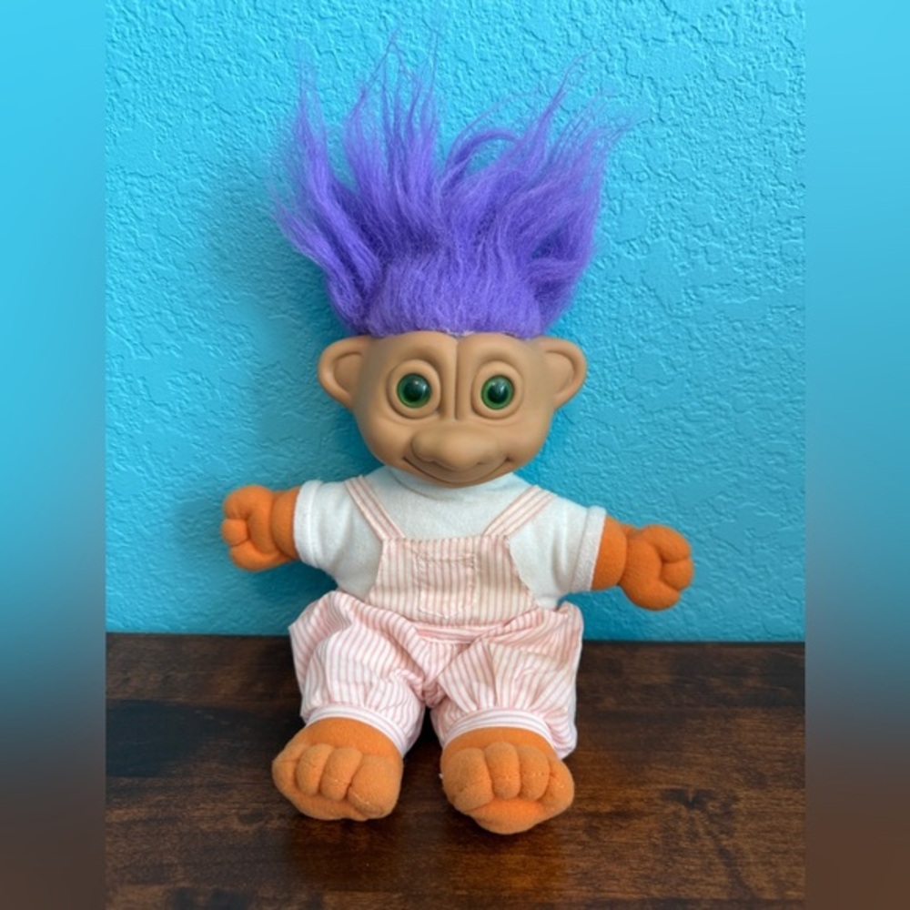 Vintage 1992 Troll Doll 14” Light Up Eyes Purple Hair Plush Toy